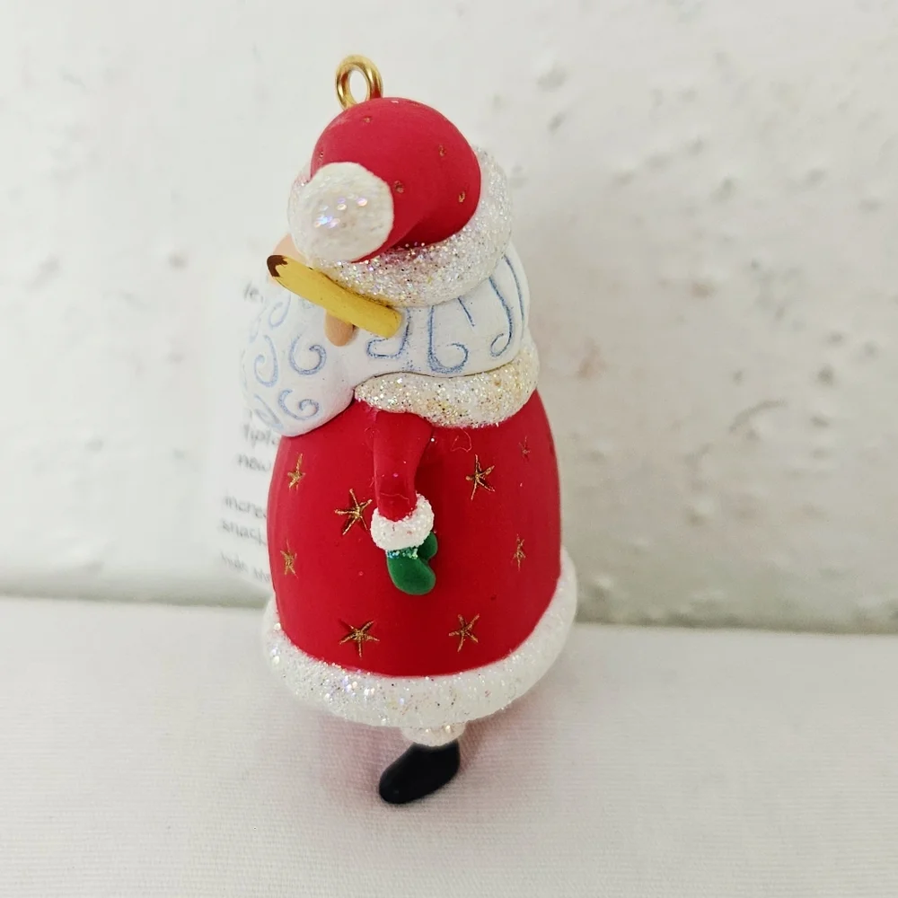 Hallmark Keepsake Santa “So Much To Do!” Ornament 2004 Nello Williams
